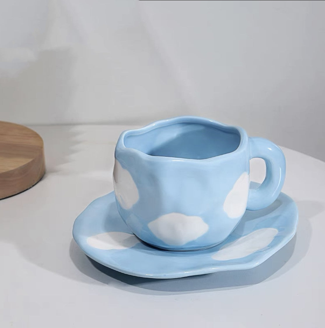 Ceramic coffee mug and saucer set