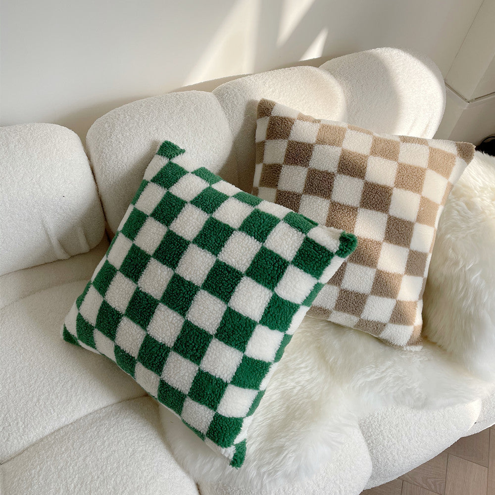 Soft shearling checkered pillowcase